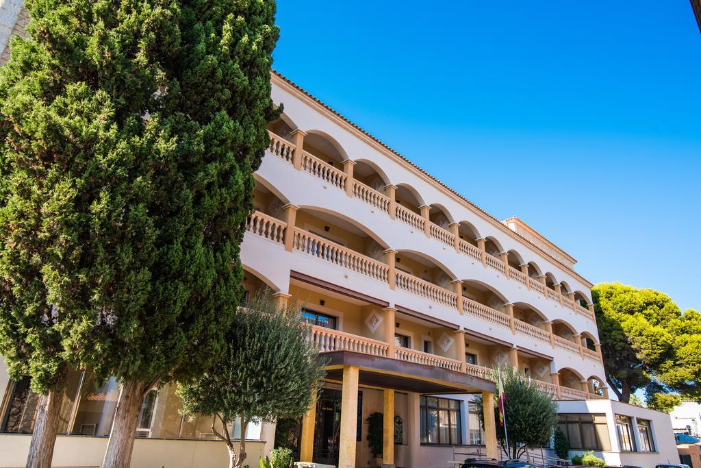 Hotel Baviera Cala Ratjada  Exterior foto